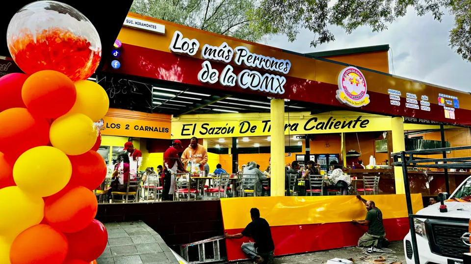 Excelente servicio en Caldos de Gallina Los 2 Carnales